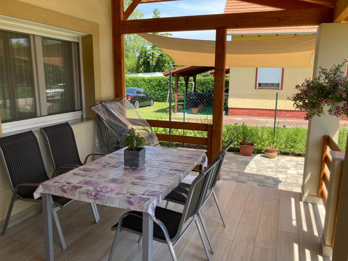 Balati Vendeghaz Apartment Balatonmariafurdo Luaran gambar